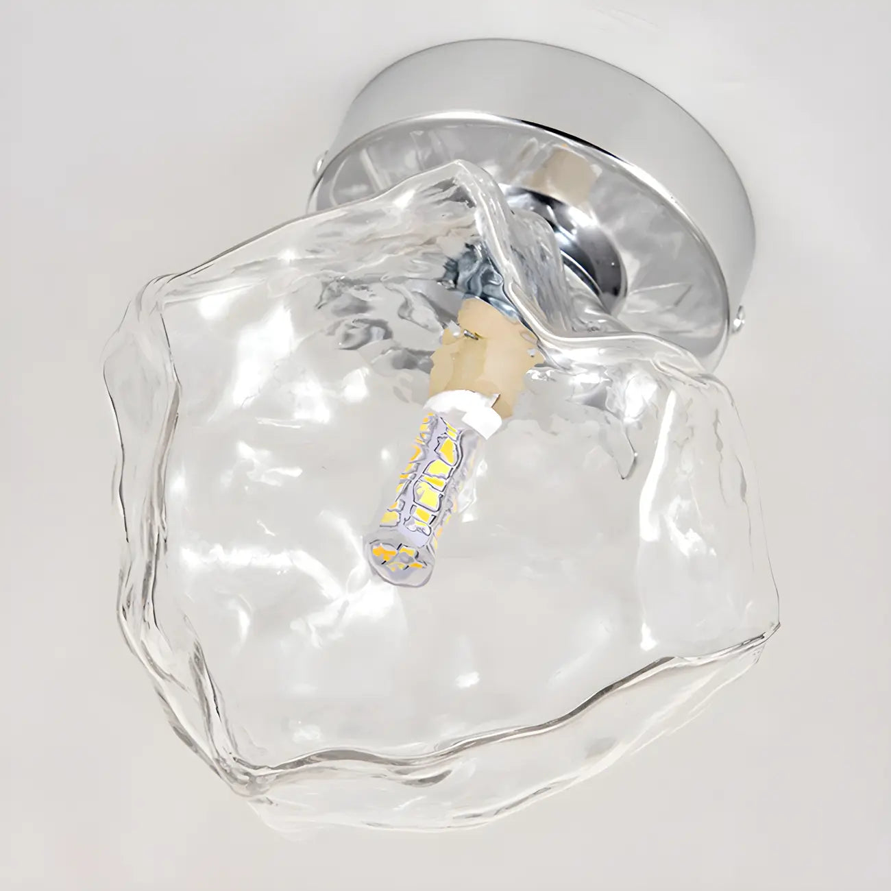 Plafonnier semi-encastré transparent pour une élégance de couloir