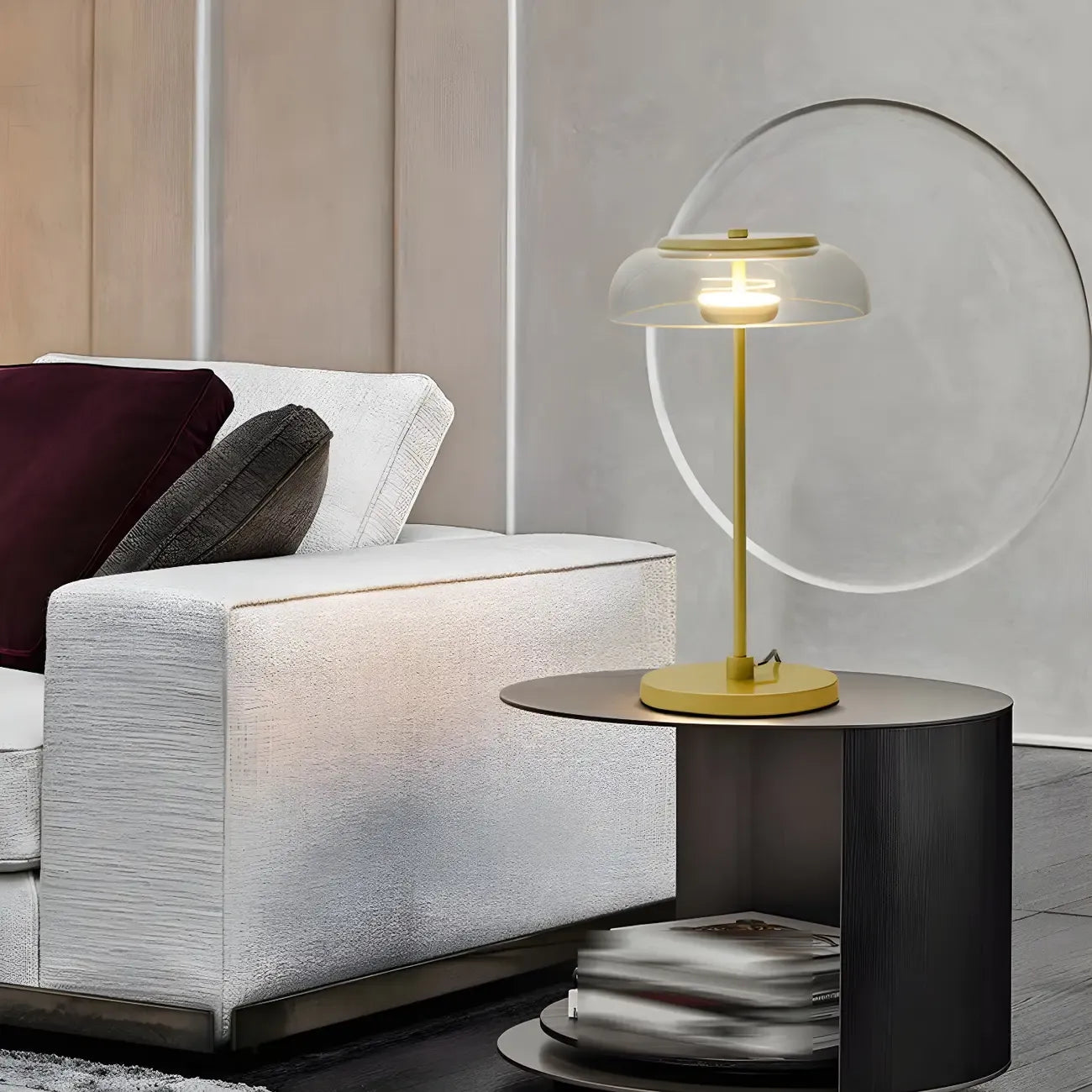 Lampe de table dorée simple en verre pour salon