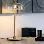 Lampe de table dorée simple en verre pour salon