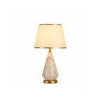 Lampe de table moderne en métal blanc géométrique pour usage résidentiel