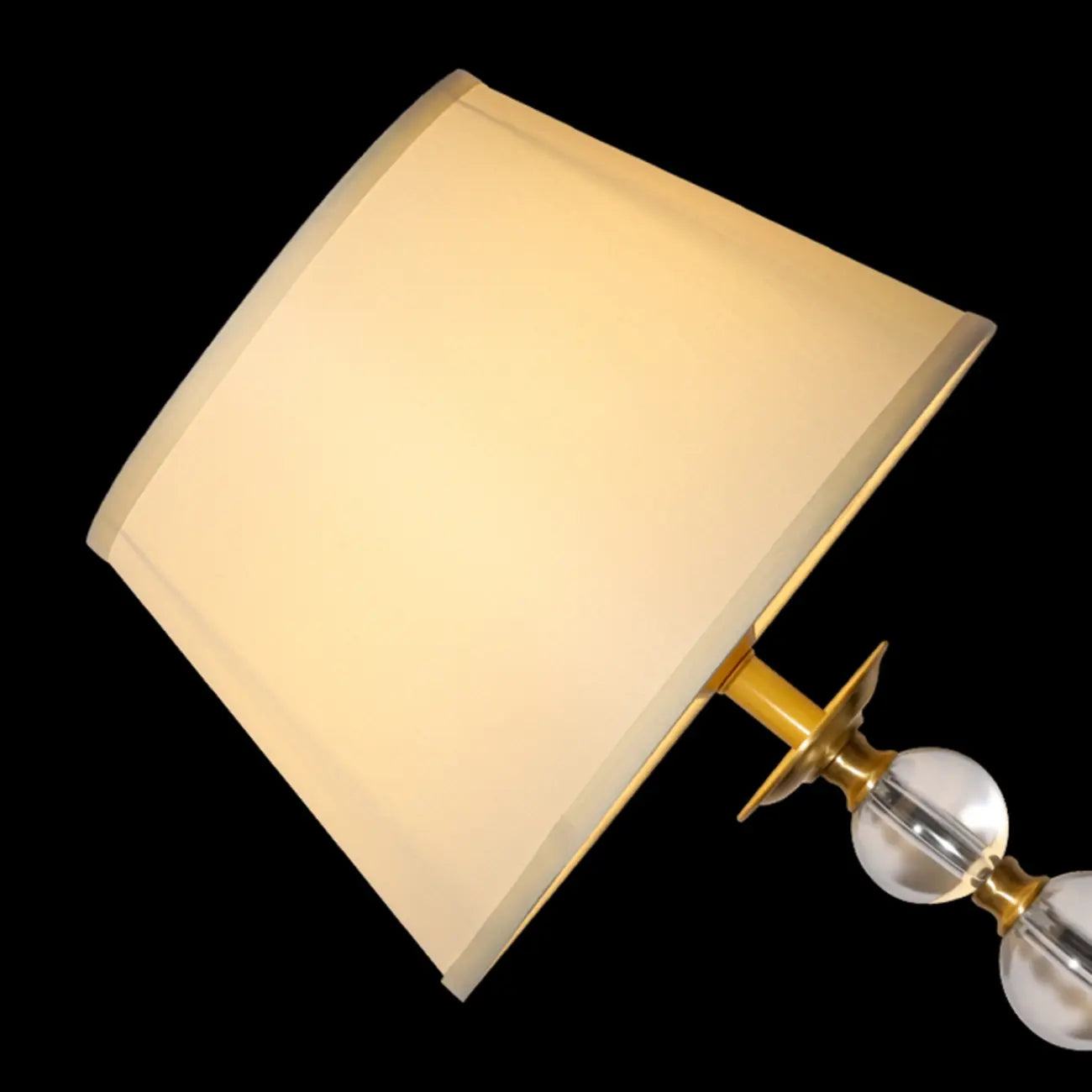 Lampe de table géométrique en cristal et métal doré pour chambre à coucher
