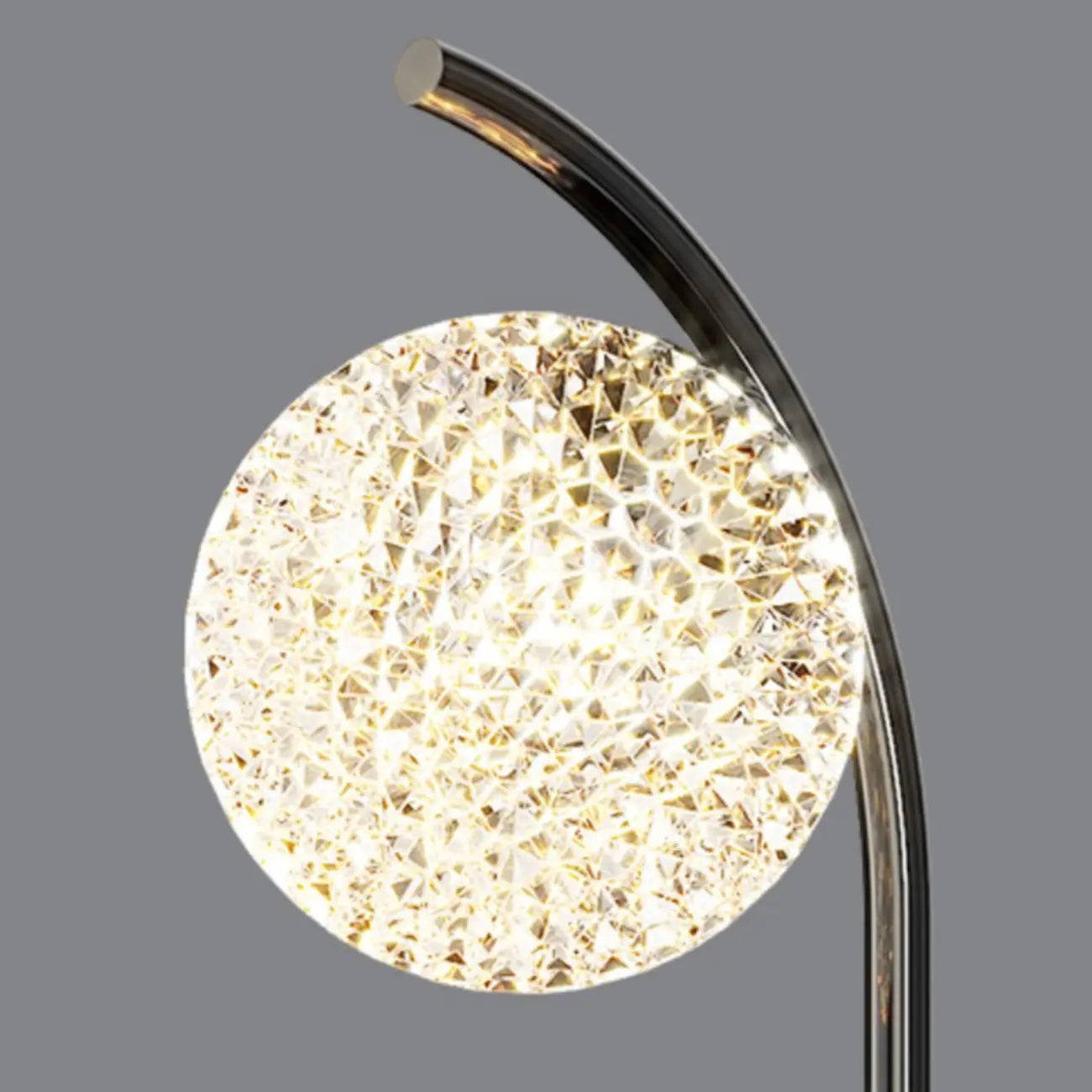 Lampe de table élégante en métal tricolore avec globe pour chambre