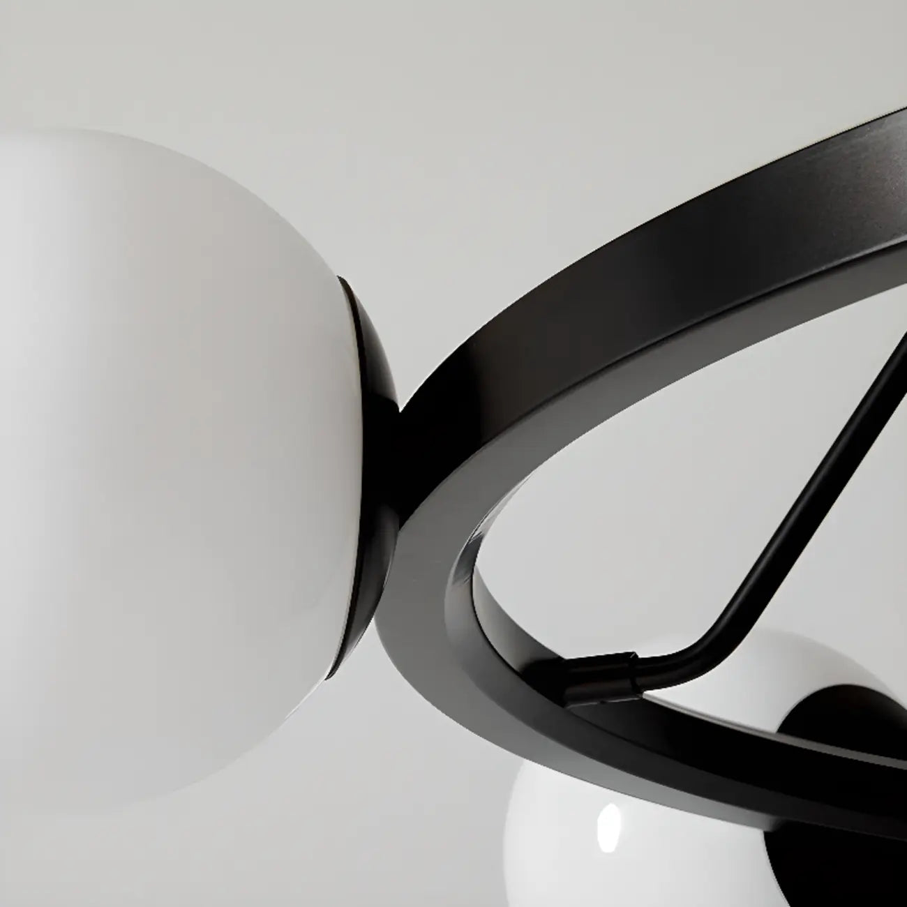 Lustre minimaliste moderne avec abat-jour en verre blanc
