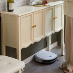 Console traditionnelle en bois brun avec tiroirs