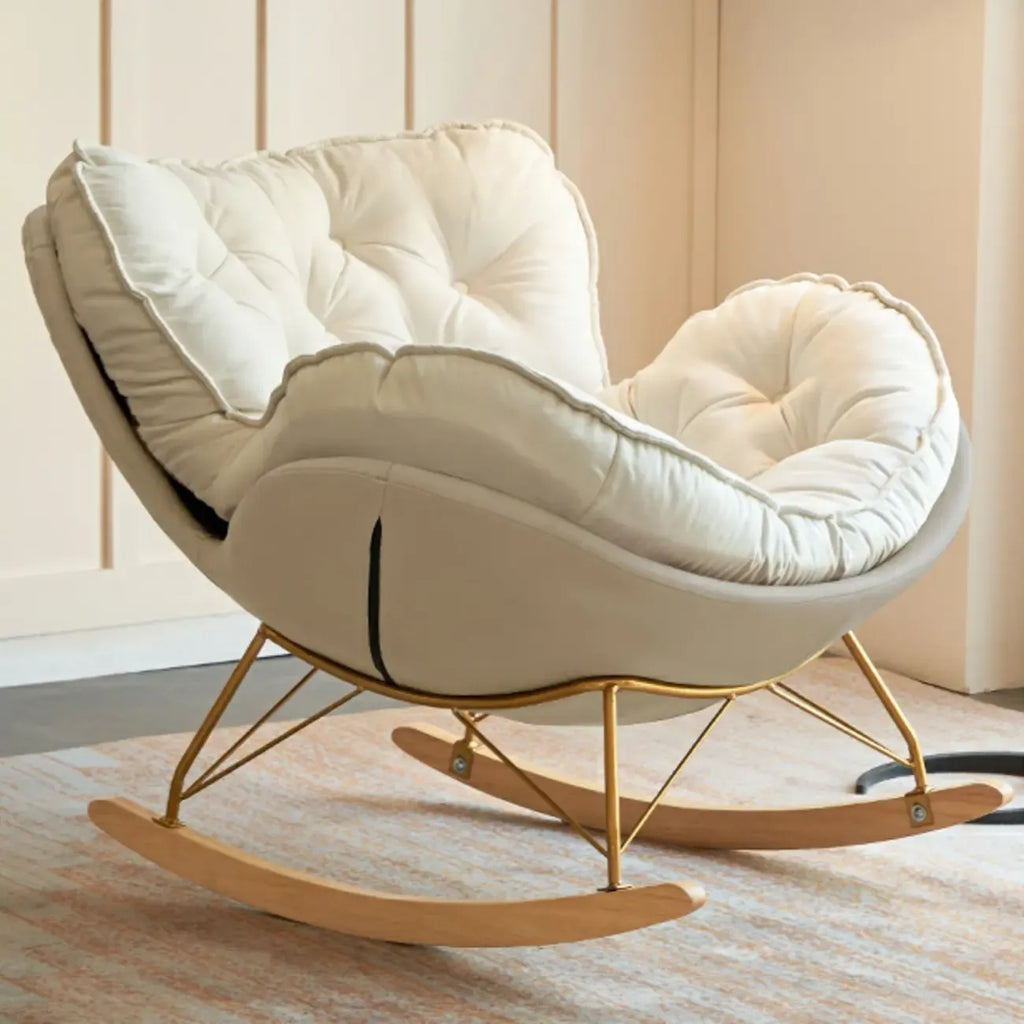 Fauteuil à bascule rembourré couleur crème avec repose-pieds pour salon