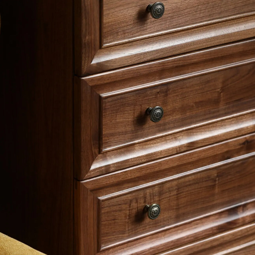 Commode contemporaine en bois brun à 5 tiroirs pour chambre à coucher