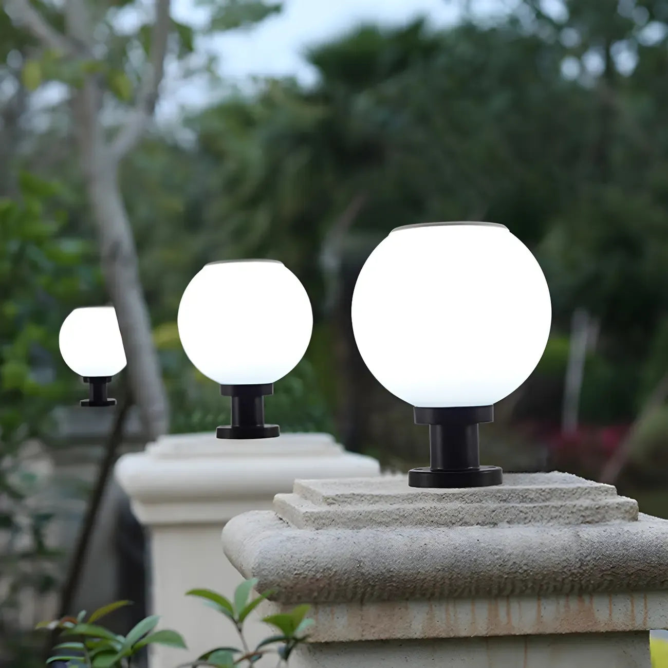 Lampe de table LED globe classique avec abat-jour blanc pour jardin