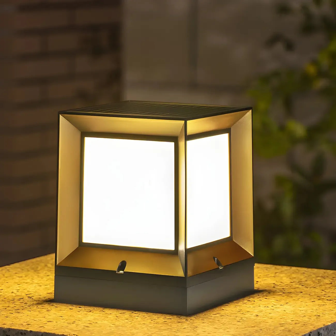 Lampadaires extérieurs solaires LED noirs modernes et élégants
