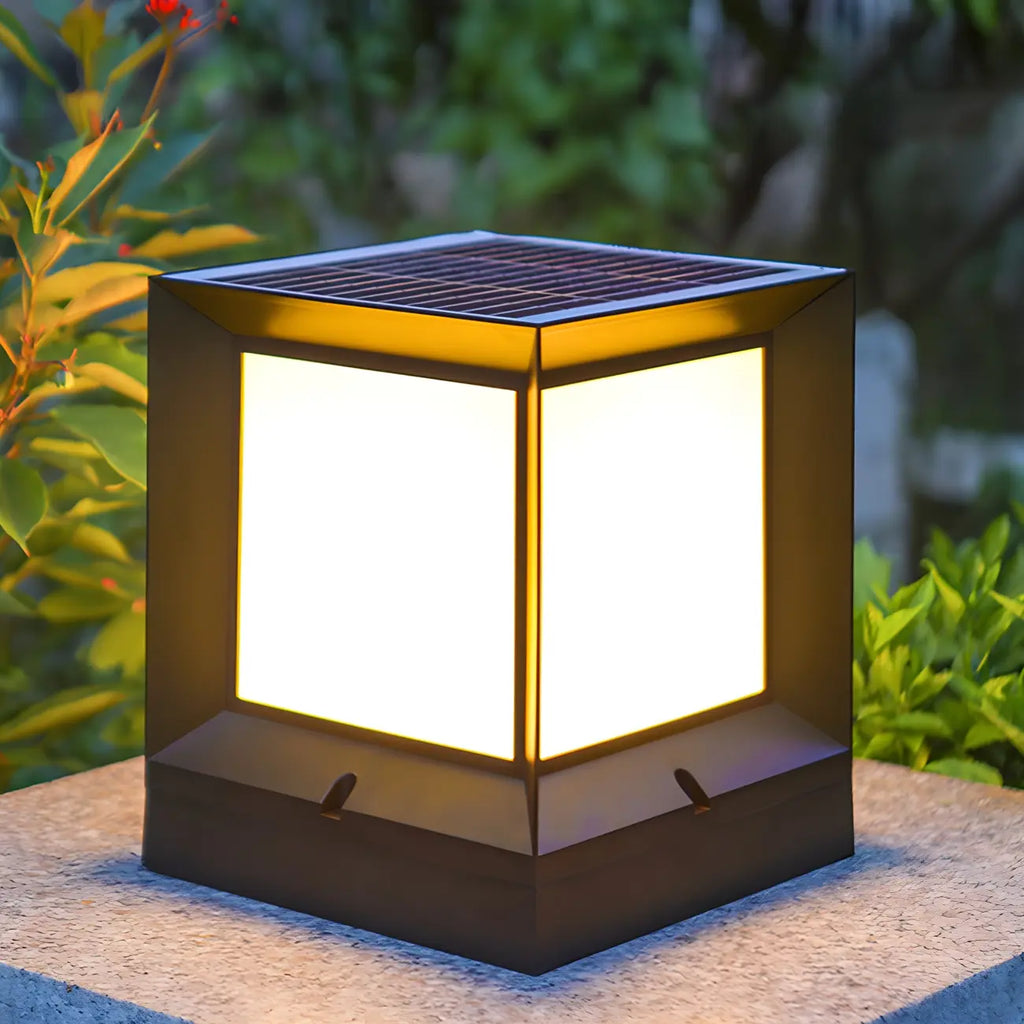 Lampadaires extérieurs solaires LED noirs modernes et élégants