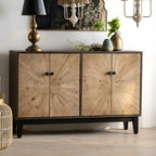 Charmante commode en bois de style célibataire, finition naturelle
