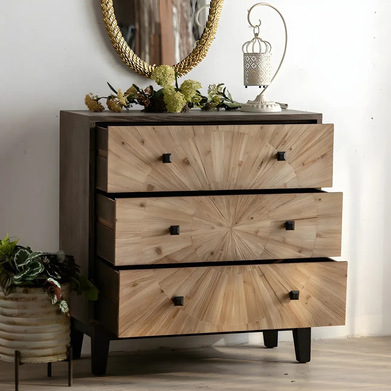 Charmante commode en bois de style célibataire, finition naturelle