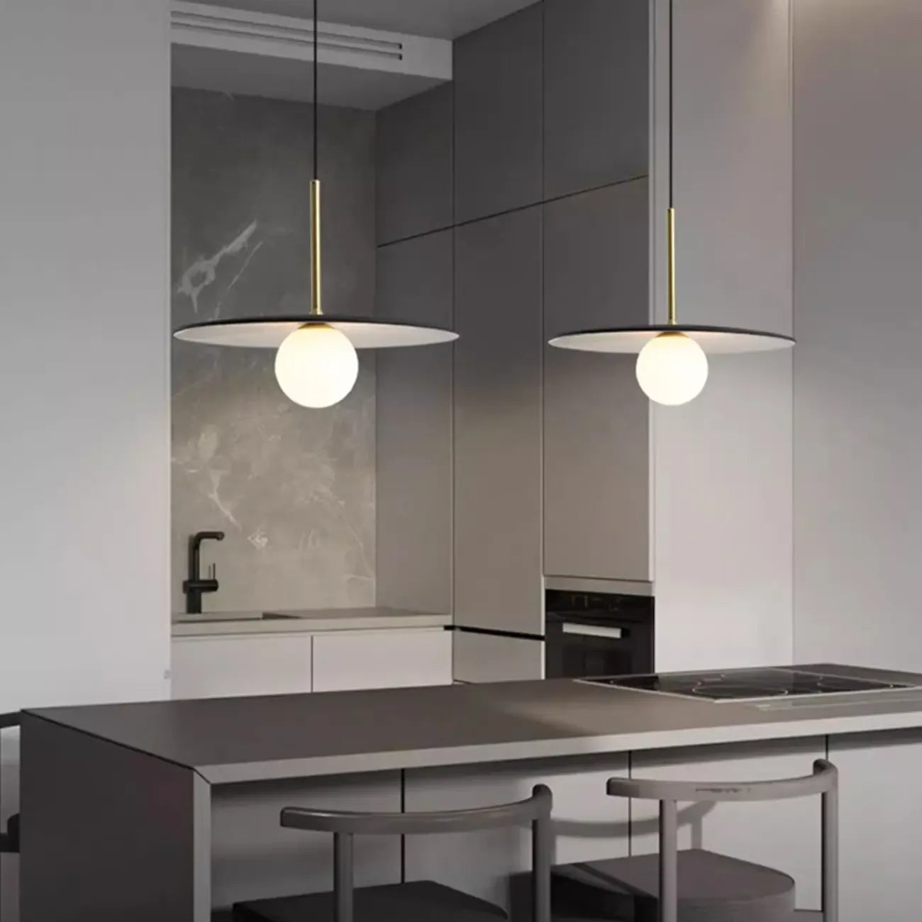 Suspension moderne en verre globe réglable pour la décoration de cuisine