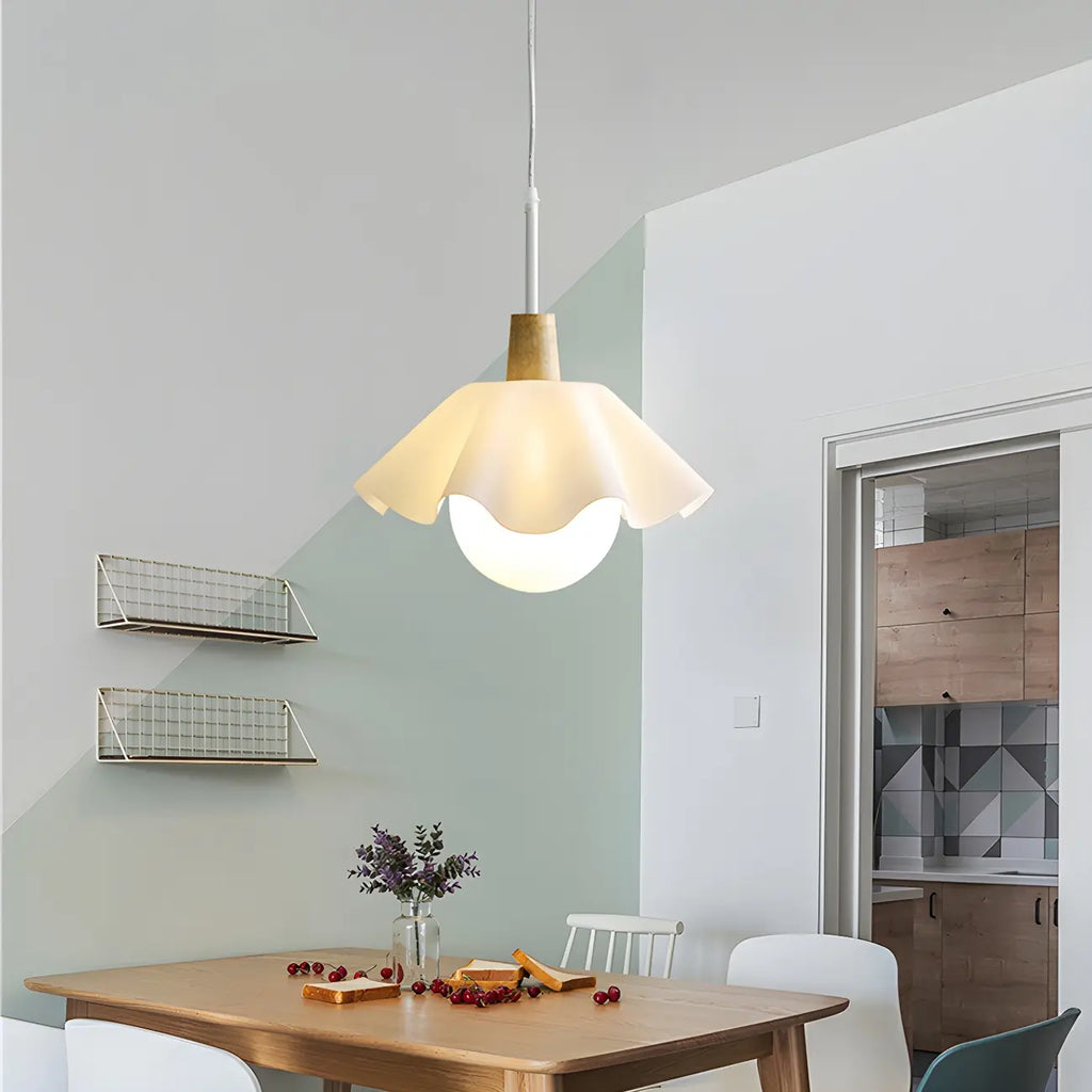 Suspension LED moderne en acrylique blanc à motif floral pour salon