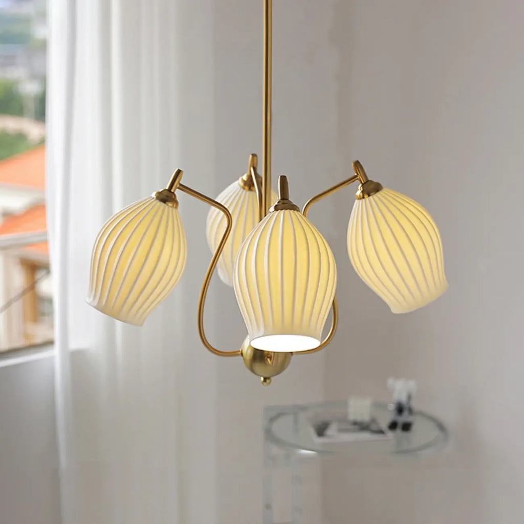 Lustre moderne et élégant en verre blanc pour salon