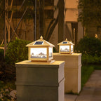 Lampadaires solaires d'extérieur traditionnels en laiton en forme de maison