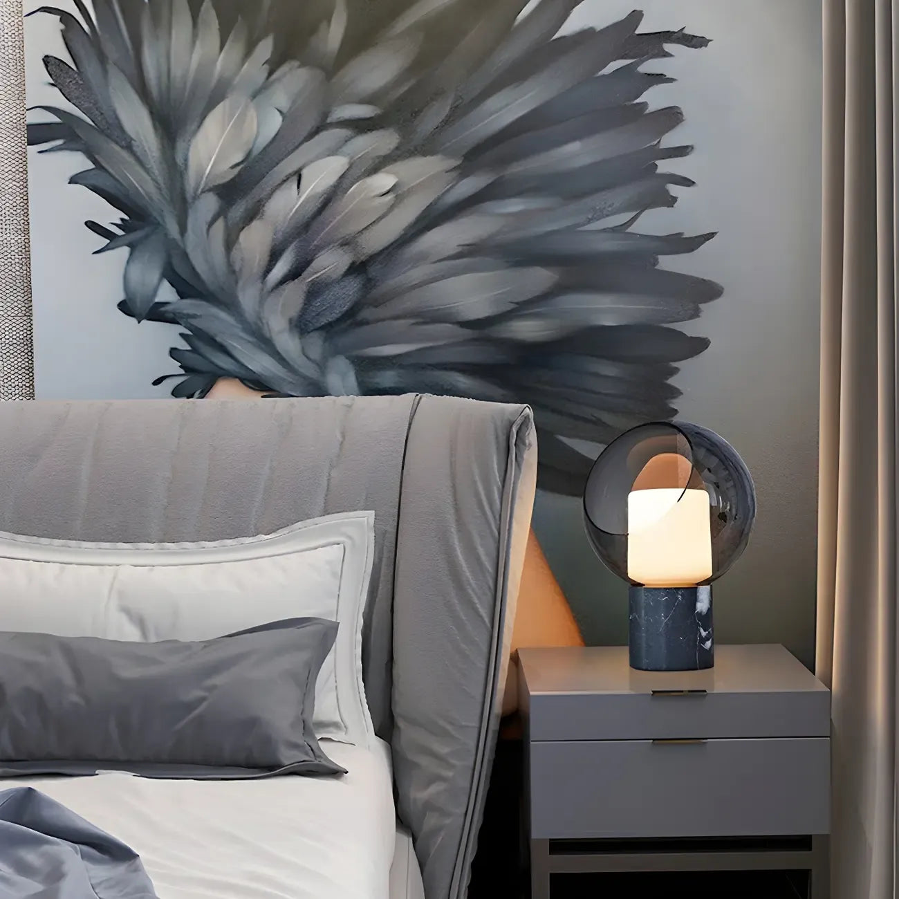 Lampe de table moderne en verre gris fumé avec dôme pour chambre