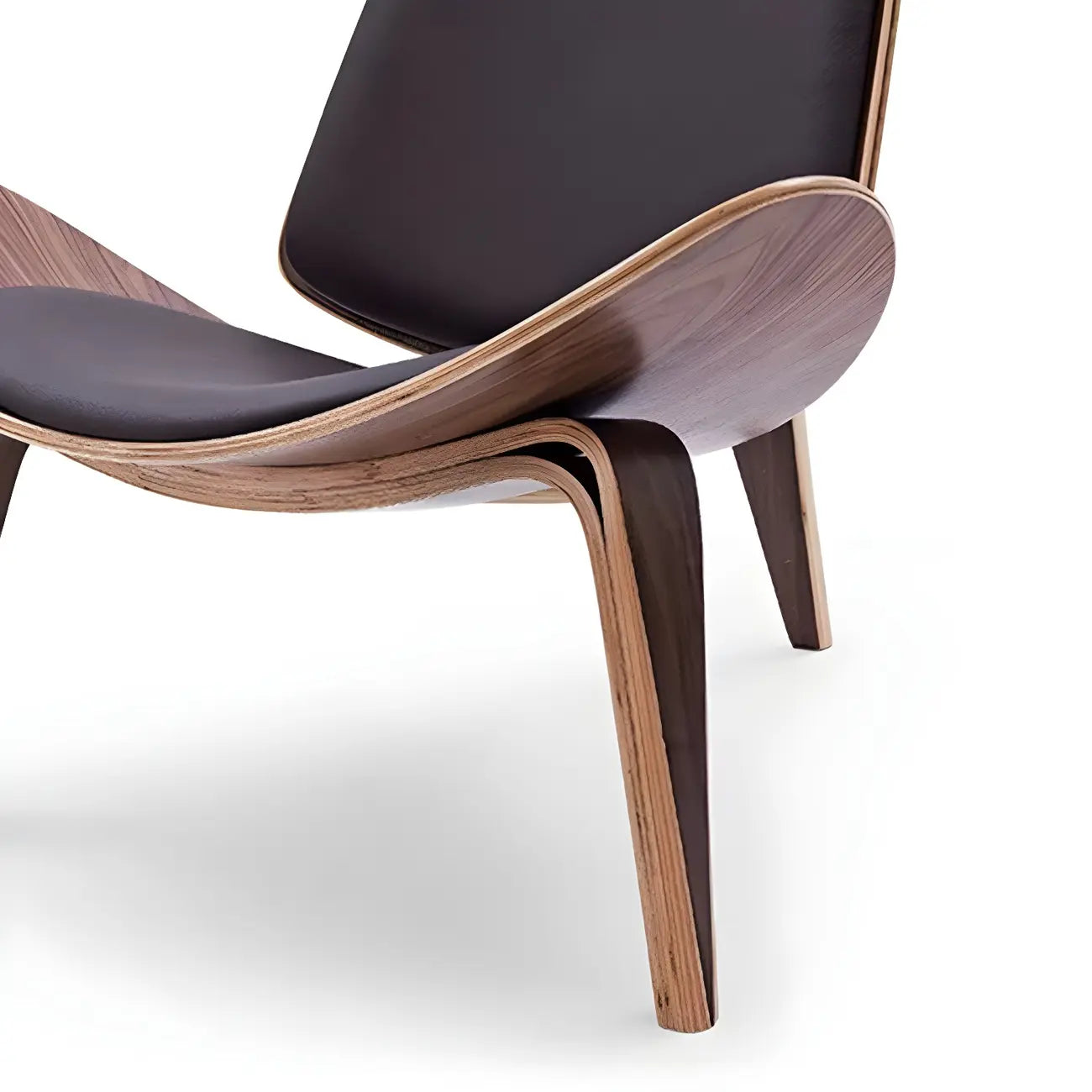 Fauteuil d'appoint scandinave en cuir et lin avec structure en bois