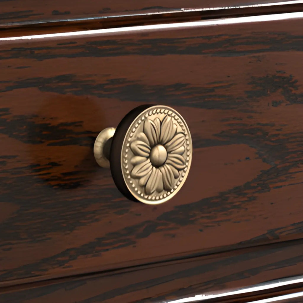 Commode élégante en bois de frêne, autoportante, à 5 tiroirs