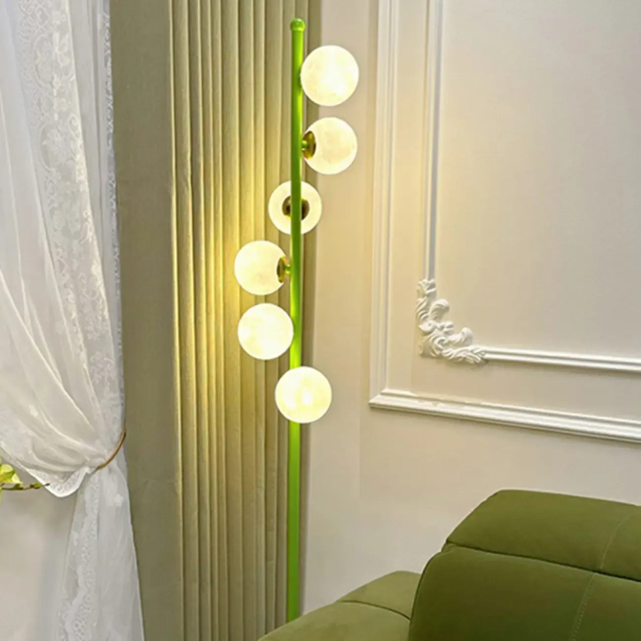 Lampadaire minimaliste à 6 lumières avec abat-jour en verre globe ajustable