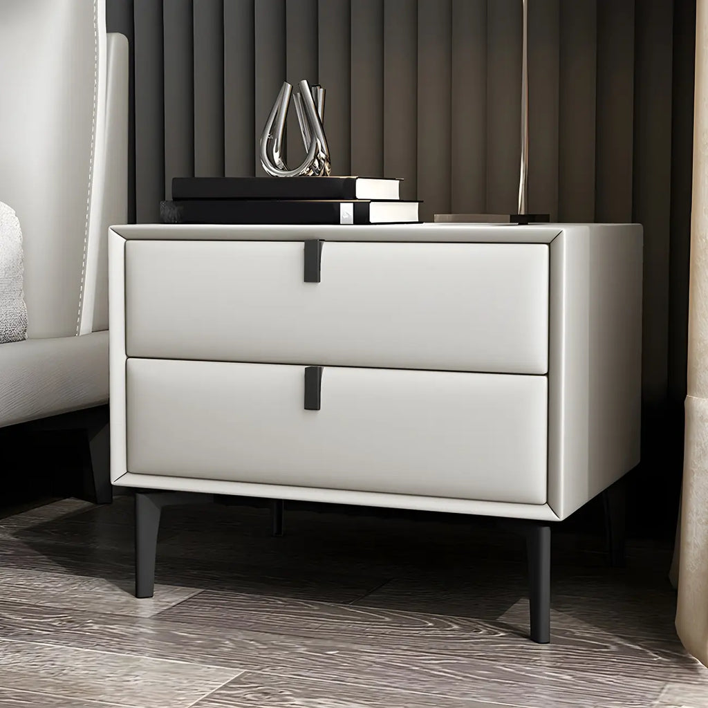 Table de chevet moderne en cuir noir avec tiroirs
