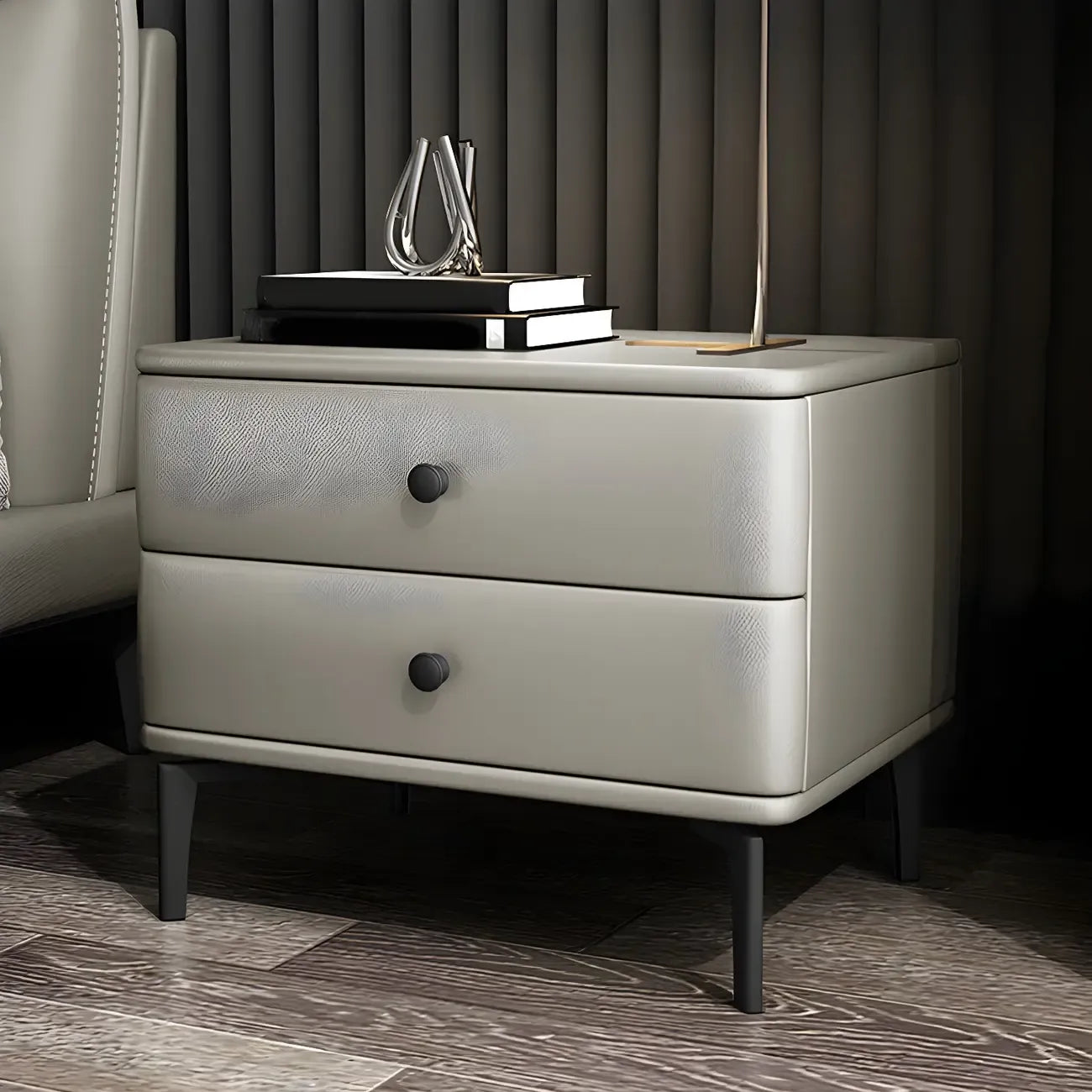 Table de chevet moderne en cuir noir avec tiroirs