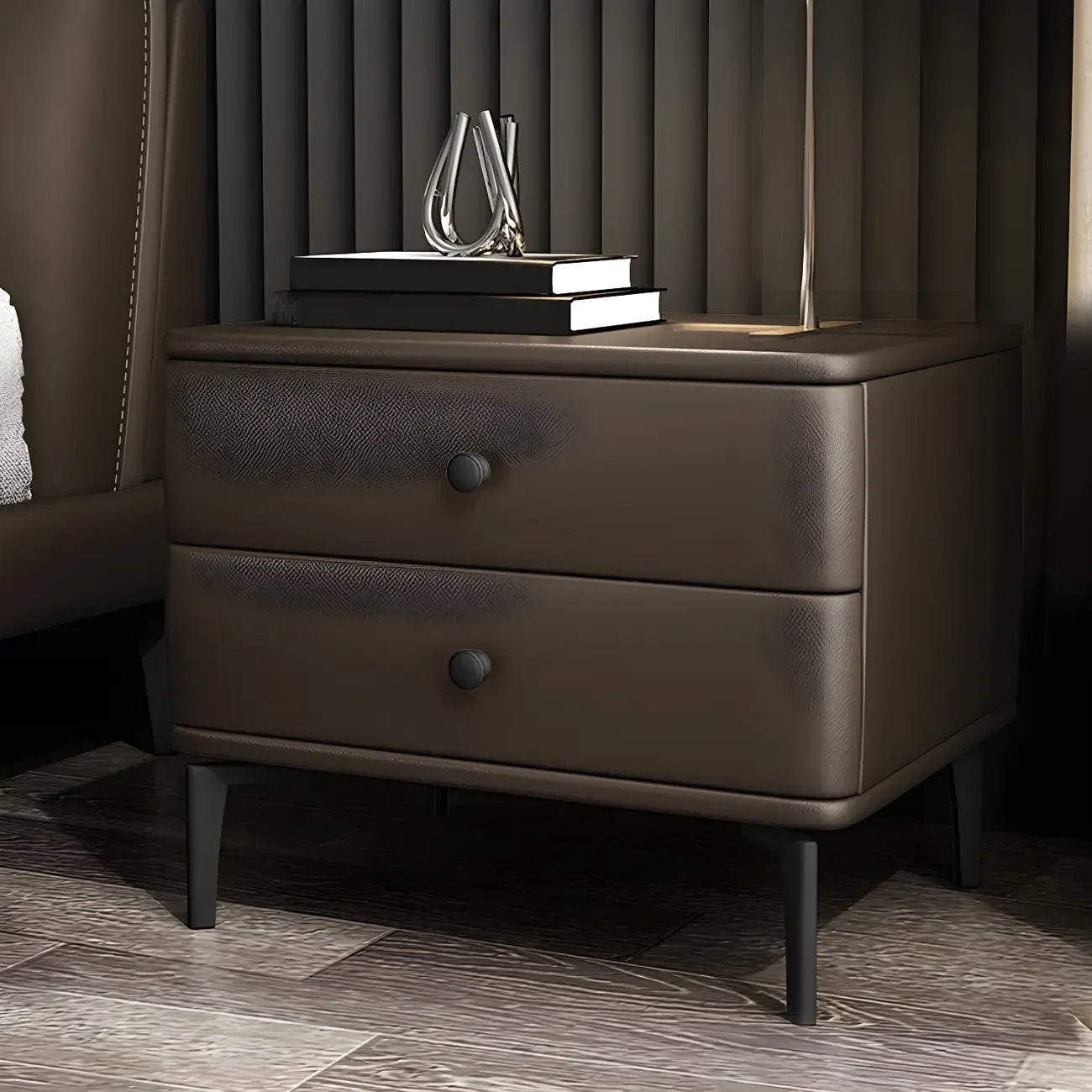 Table de chevet moderne en cuir noir avec tiroirs