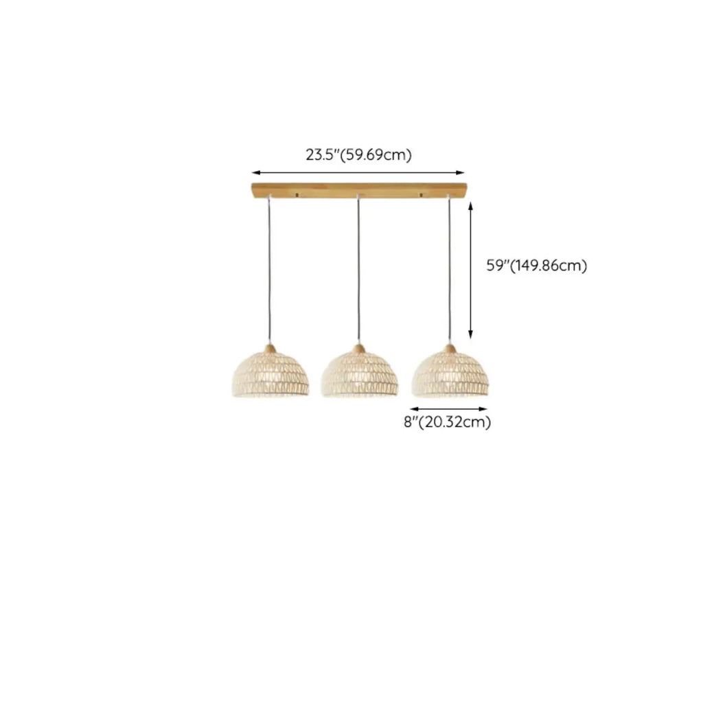 Suspension moderne en bois à 2 lumières, format moyen, idéale pour un îlot de cuisine.