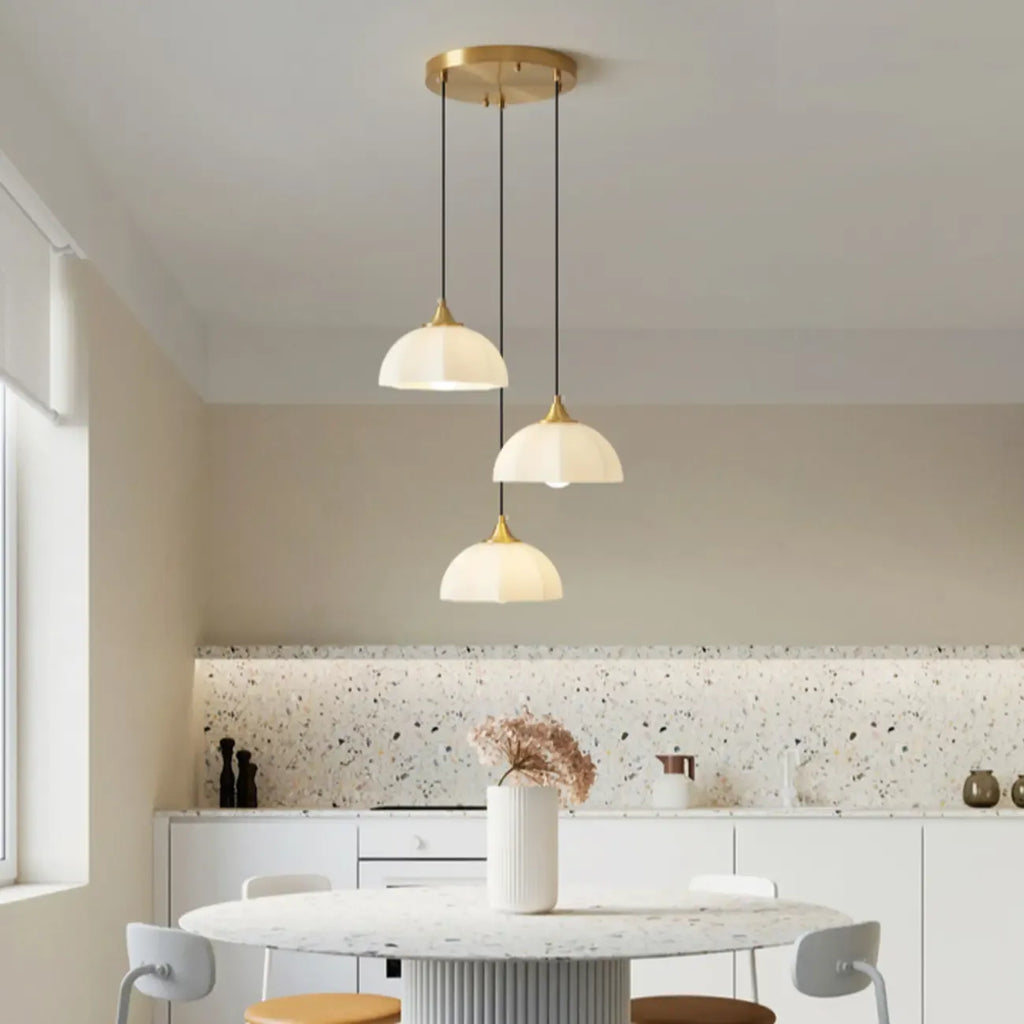 Lampe suspendue LED en verre blanc crème à motif floral pour chevet