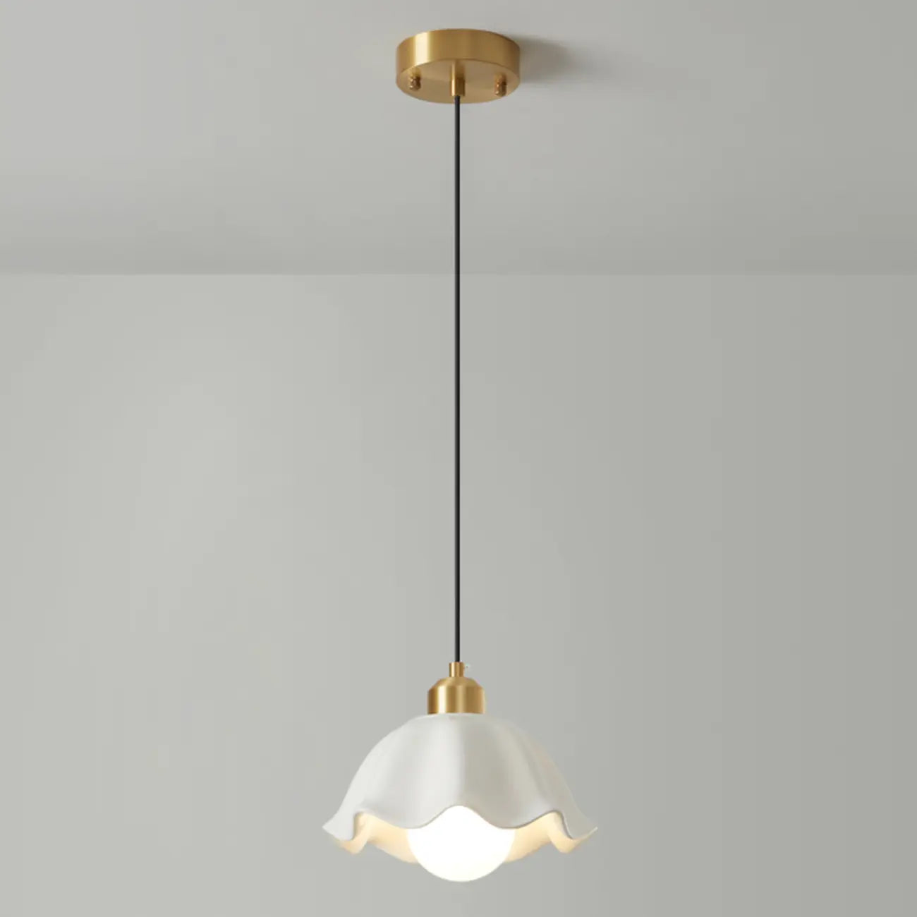 Lampe suspendue LED en verre blanc crème à motif floral pour chevet