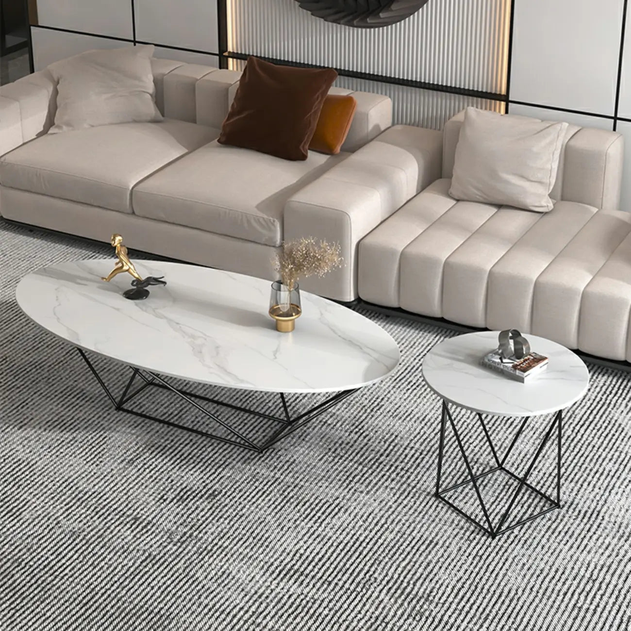 Table basse ovale élégante en métal noir avec piètement géométrique