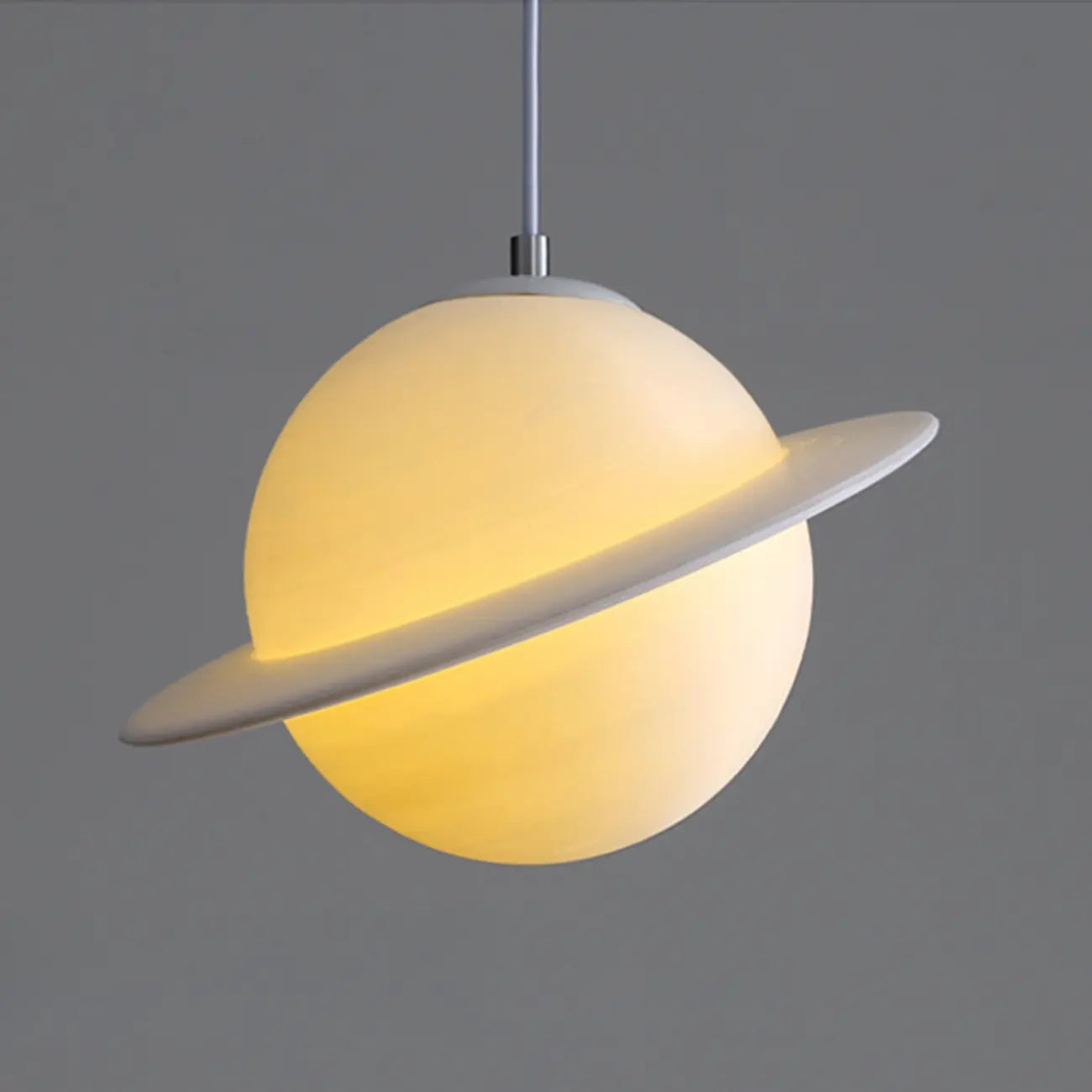 Suspension lumineuse en résine blanche en forme de planète pour chambre d'enfant