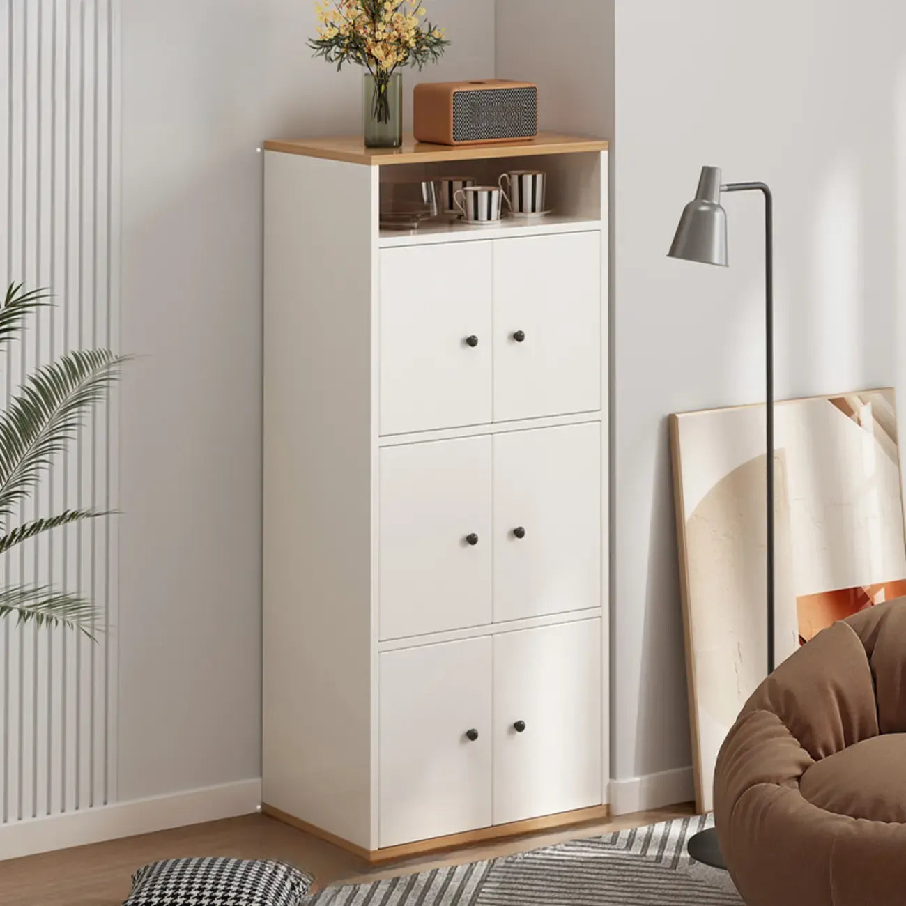 Armoire de rangement moderne en bois blanc avec étagères extérieures