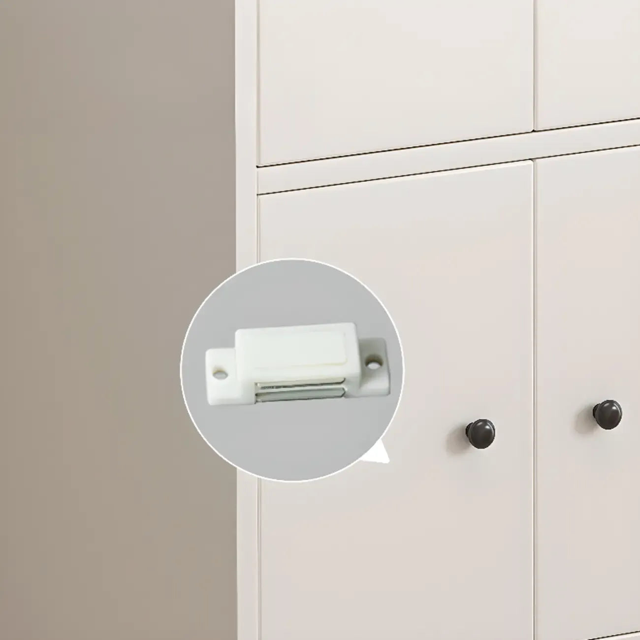 Armoire de rangement moderne en bois blanc avec étagères extérieures