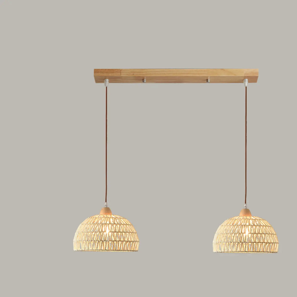 Suspension en rotin naturel en forme de dôme pour salon