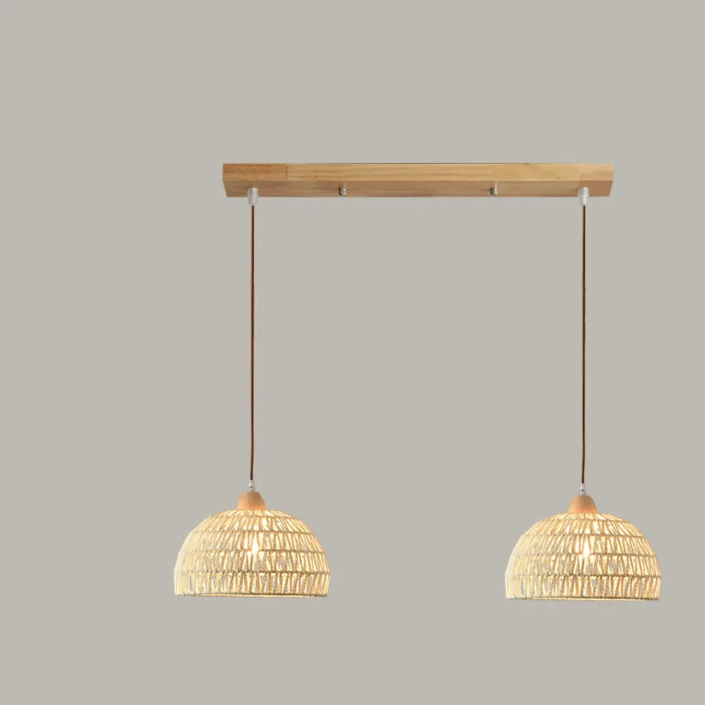 Suspension en rotin naturel en forme de dôme pour salon