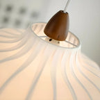 Suspension élégante en tissu blanc dôme pour salon