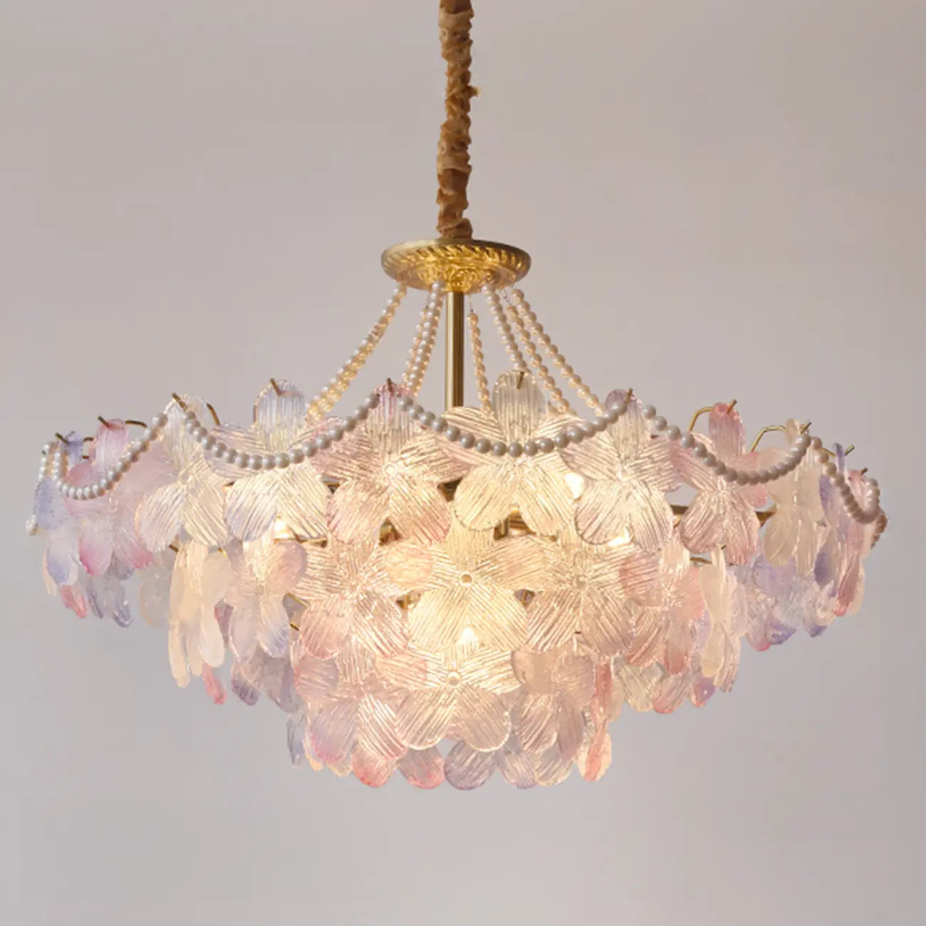 Lustre moderne à plusieurs niveaux en cristal rond à fleurs