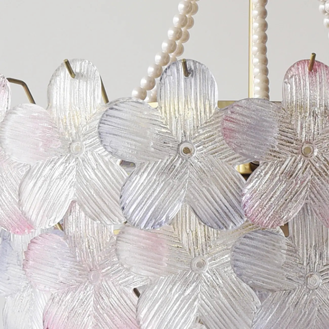 Lustre moderne à plusieurs niveaux en cristal rond à fleurs