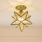 Plafonnier semi-encastré de style colonial avec abat-jour en verre doré en forme d'étoile