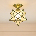 Plafonnier semi-encastré de style colonial avec abat-jour en verre doré en forme d'étoile