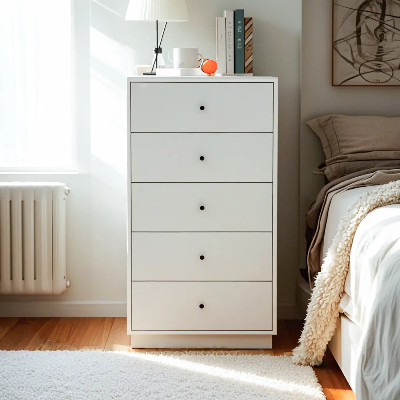 Commodes et coffres en bois blanc résistant avec rangement compact
