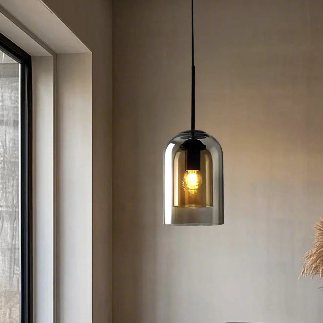 Suspension moderne en verre double en forme de cloche pour salon