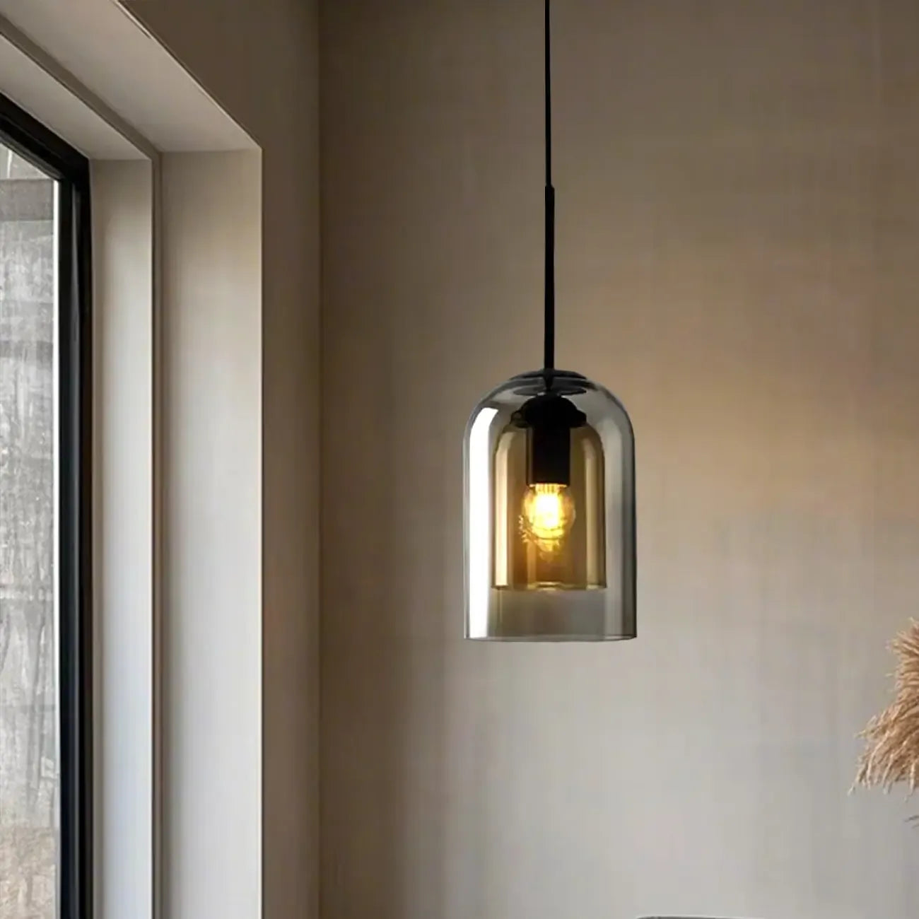 Suspension moderne en verre double en forme de cloche pour salon