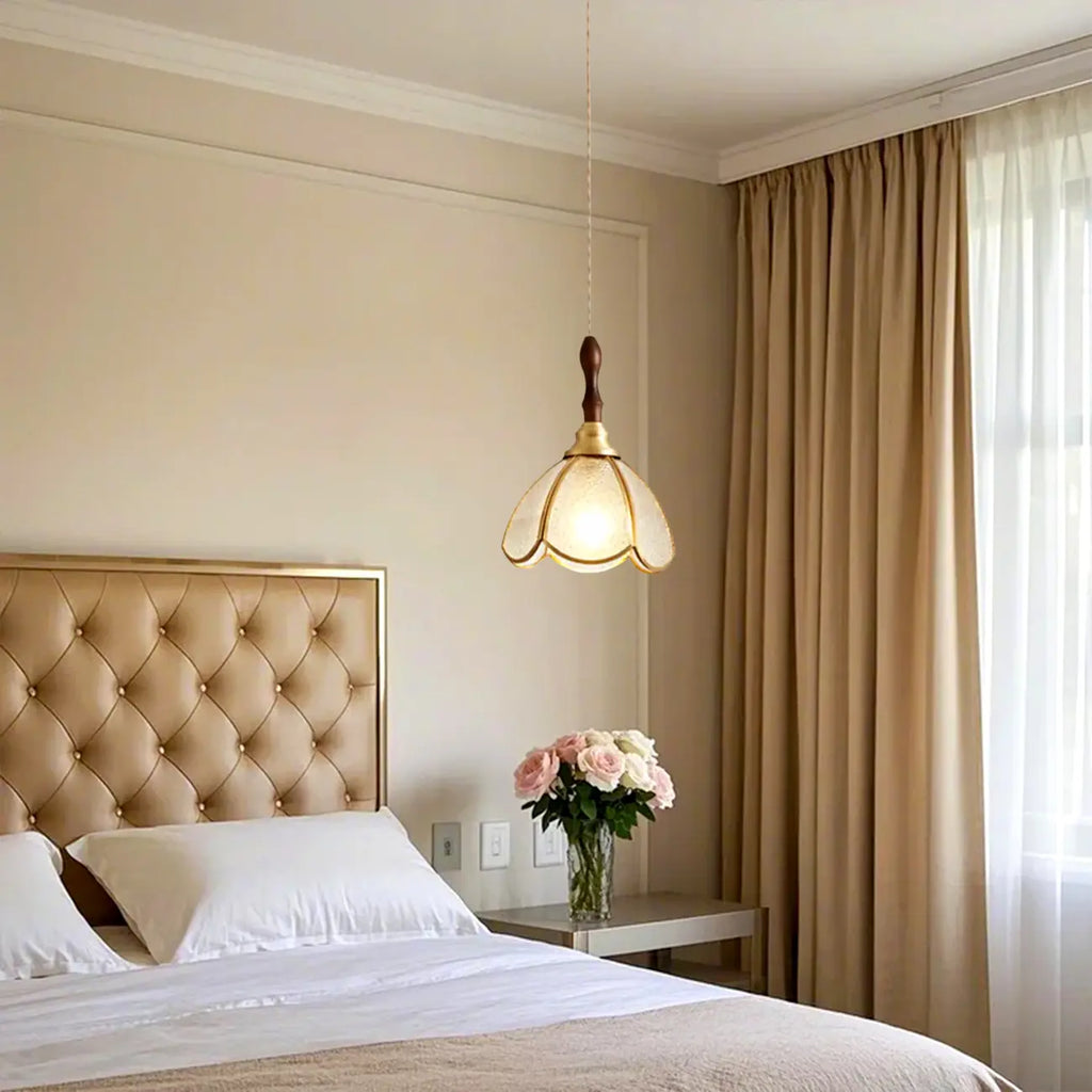 Suspension florale rétro en vitrail pour une décoration intérieure élégante