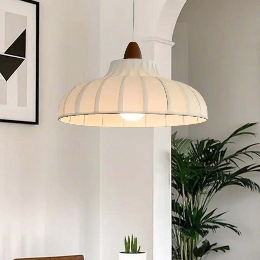 Suspension élégante en tissu blanc dôme pour salon