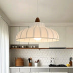 Suspension élégante en tissu blanc dôme pour salon