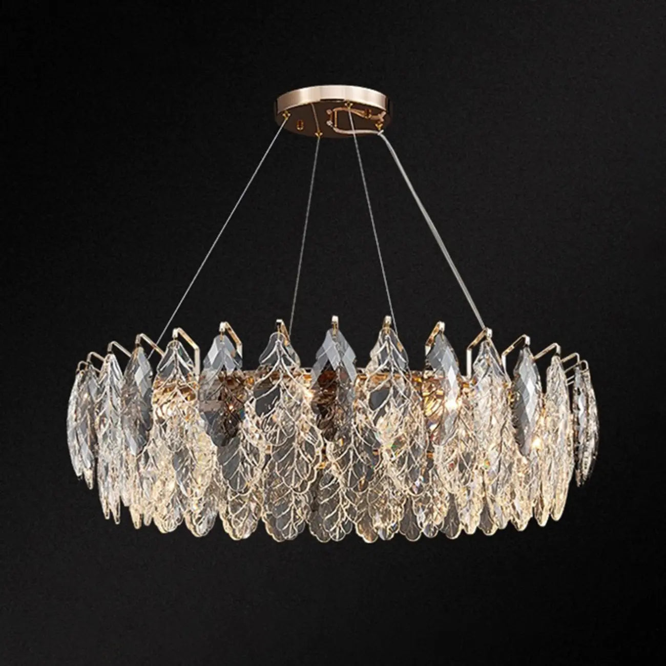 Lustre rond exquis à plusieurs lumières en cristal en forme de feuille