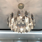 Lustre rond exquis à plusieurs lumières en cristal en forme de feuille