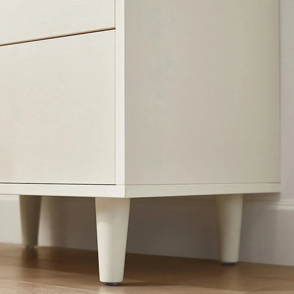 Commodes et coffres en bois blanc résistant avec rangement compact