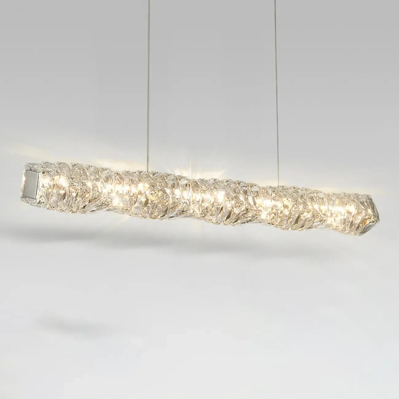Suspension LED à intensité variable en cristal torsadé pour îlot de cuisine